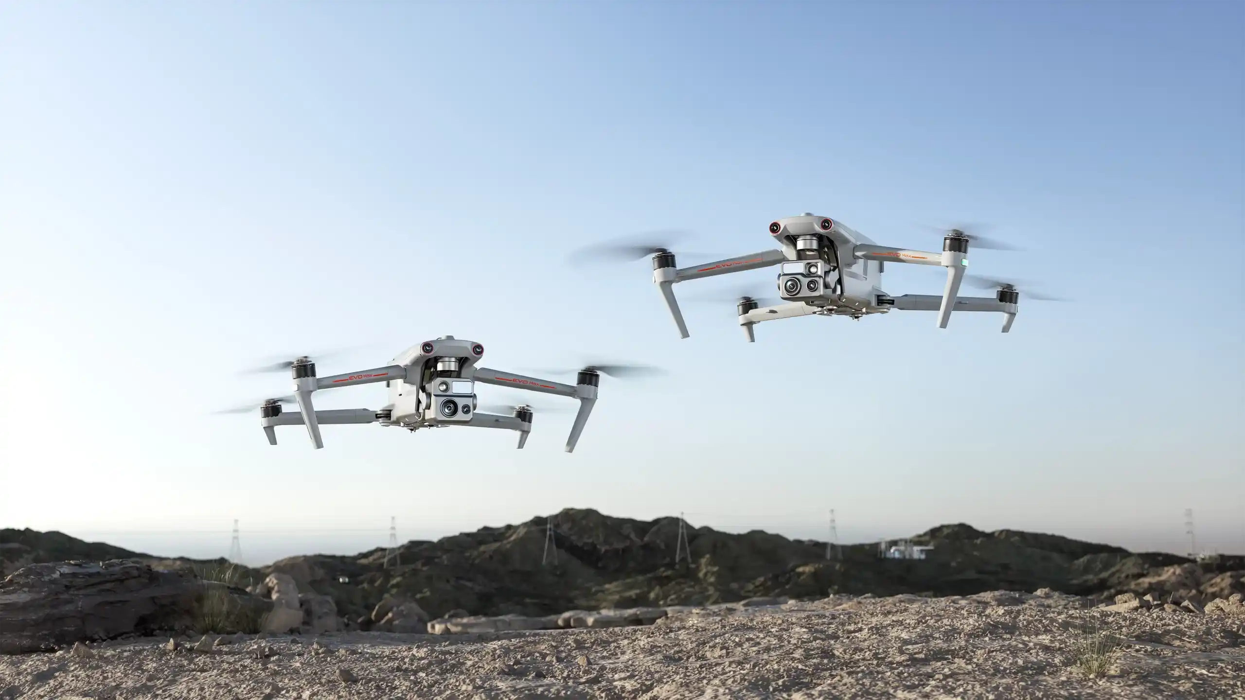 дрон DJI та Autel