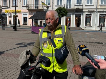 Полтавець дістався Івано-Франківська у рамках благодійного велозаїзду