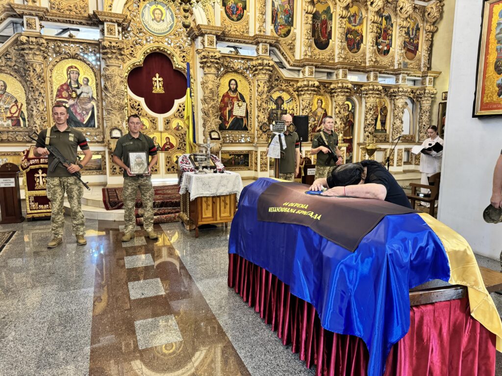 Полтава прощається з Леоновим: героїчна смерть на Харківщині