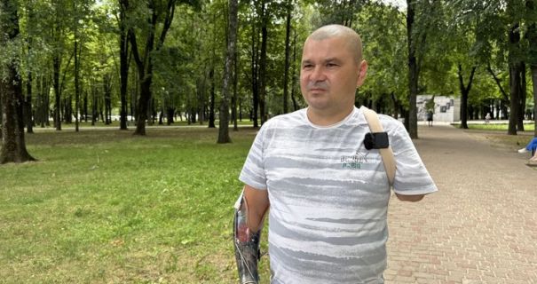 У Полтаві: Ветеран ЗСУ потерпів від нападу, його протез пошкоджено.