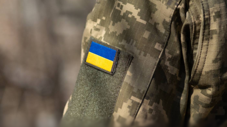 Мільйон ветеранів отримали електронні посвідчення в Дії