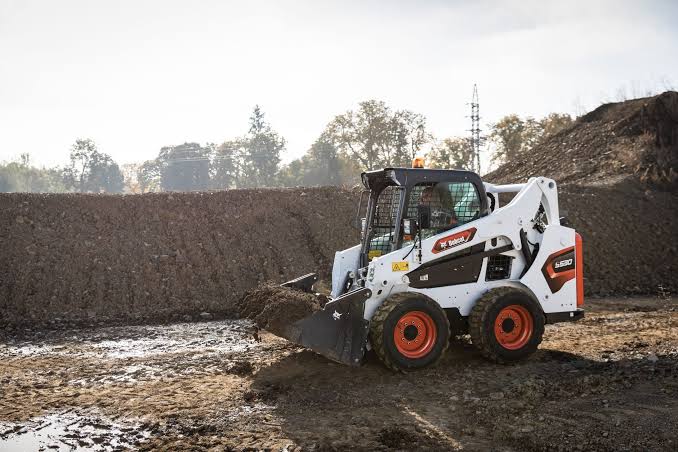 обслуживание Bobcat
