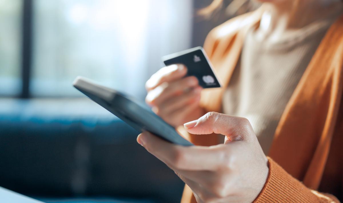 Картка для підлітків: твій цифровий гаманець з кешбеком та стилем LikeYou
