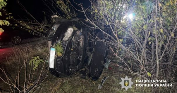 Полтавщина: жахлива аварія, легковик у кюветі – одна смерть, пʼятеро травмовані.