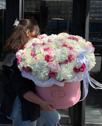 цветы в подарок Киев